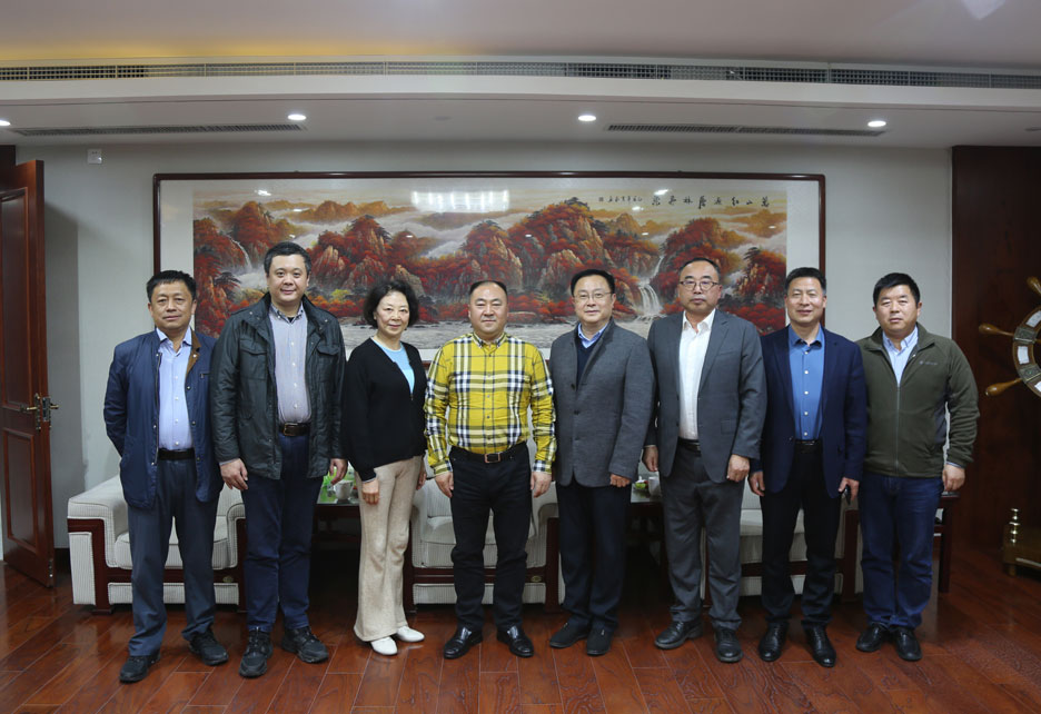 山東大學(xué)校友會(huì)客人拜訪集團(tuán)公司(圖2)